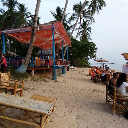 I Talay Beach Bar & Cottage Taling Ngam Екстериор снимка