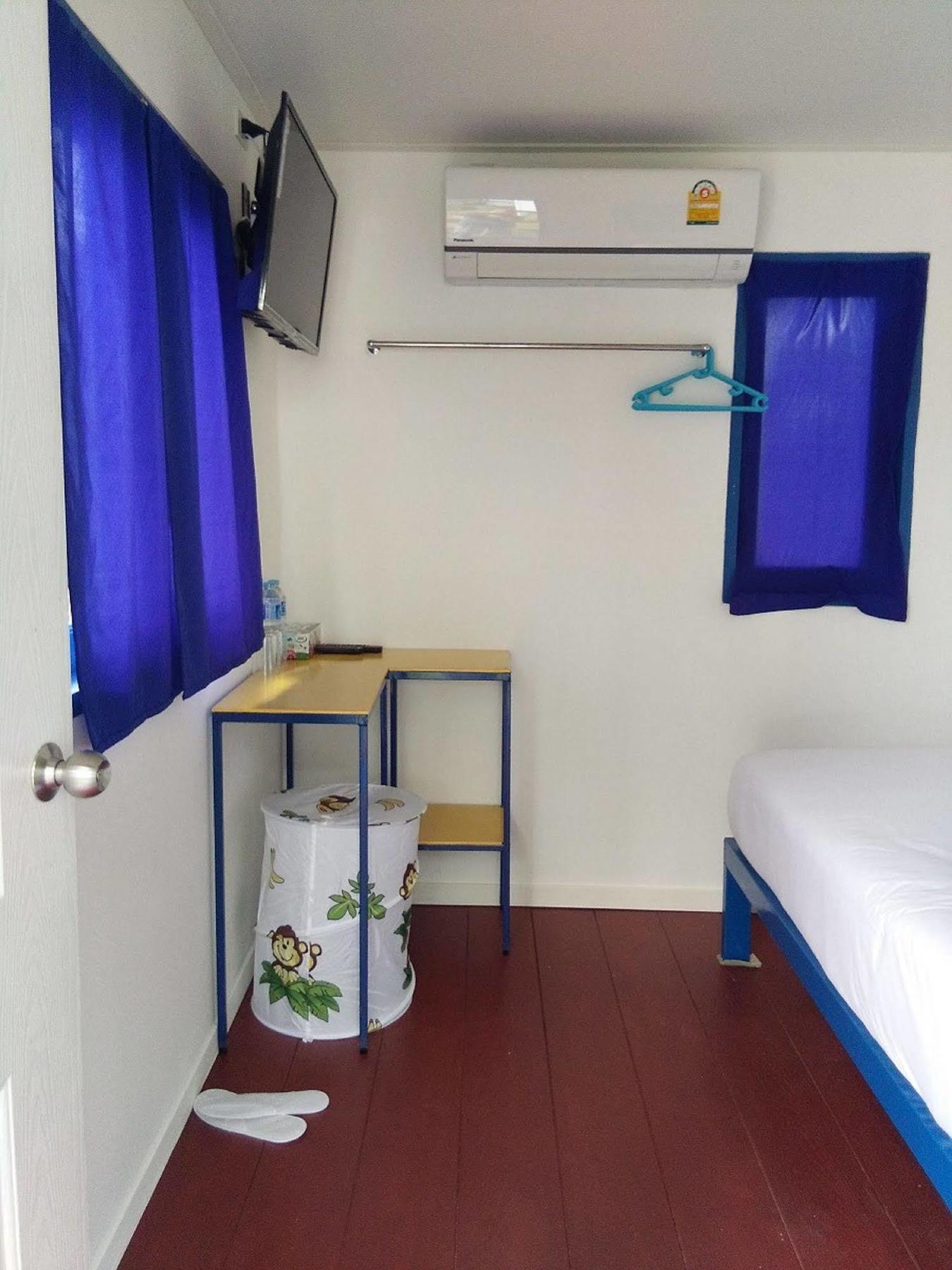 I Talay Beach Bar & Cottage Taling Ngam Екстериор снимка
