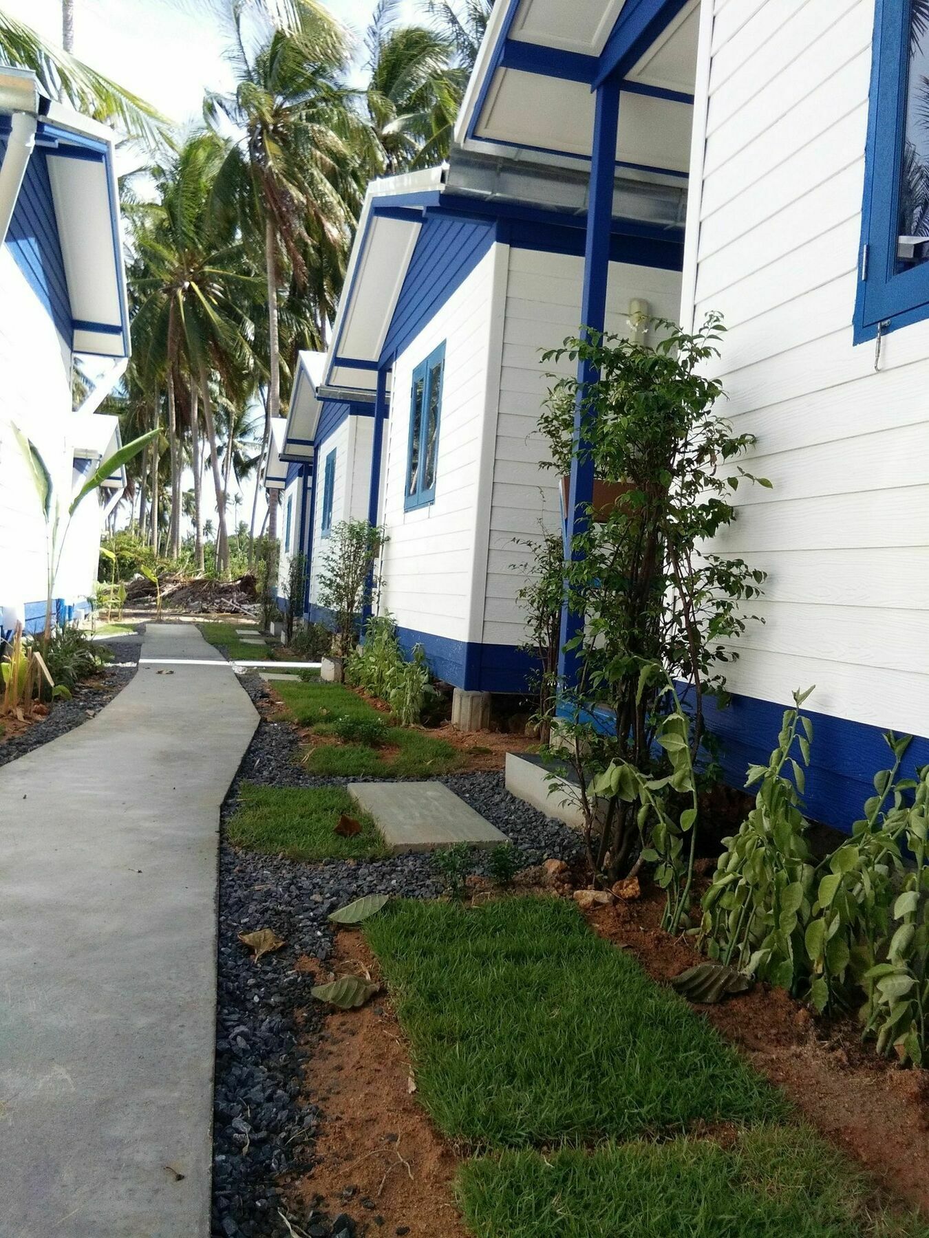 I Talay Beach Bar & Cottage Taling Ngam Екстериор снимка