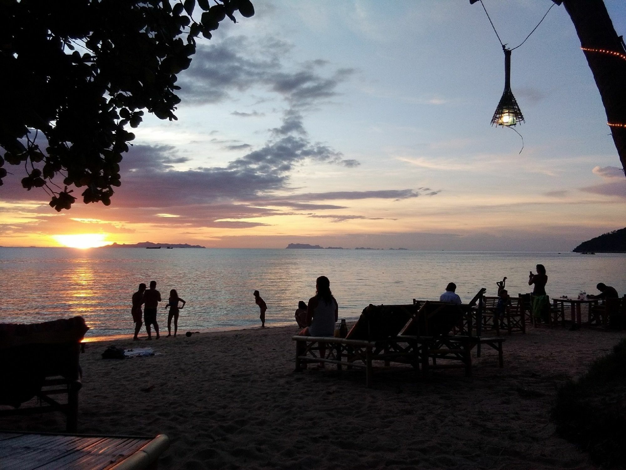 I Talay Beach Bar & Cottage Taling Ngam Екстериор снимка