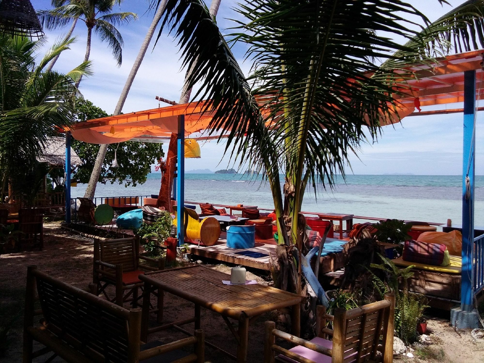 I Talay Beach Bar & Cottage Taling Ngam Екстериор снимка