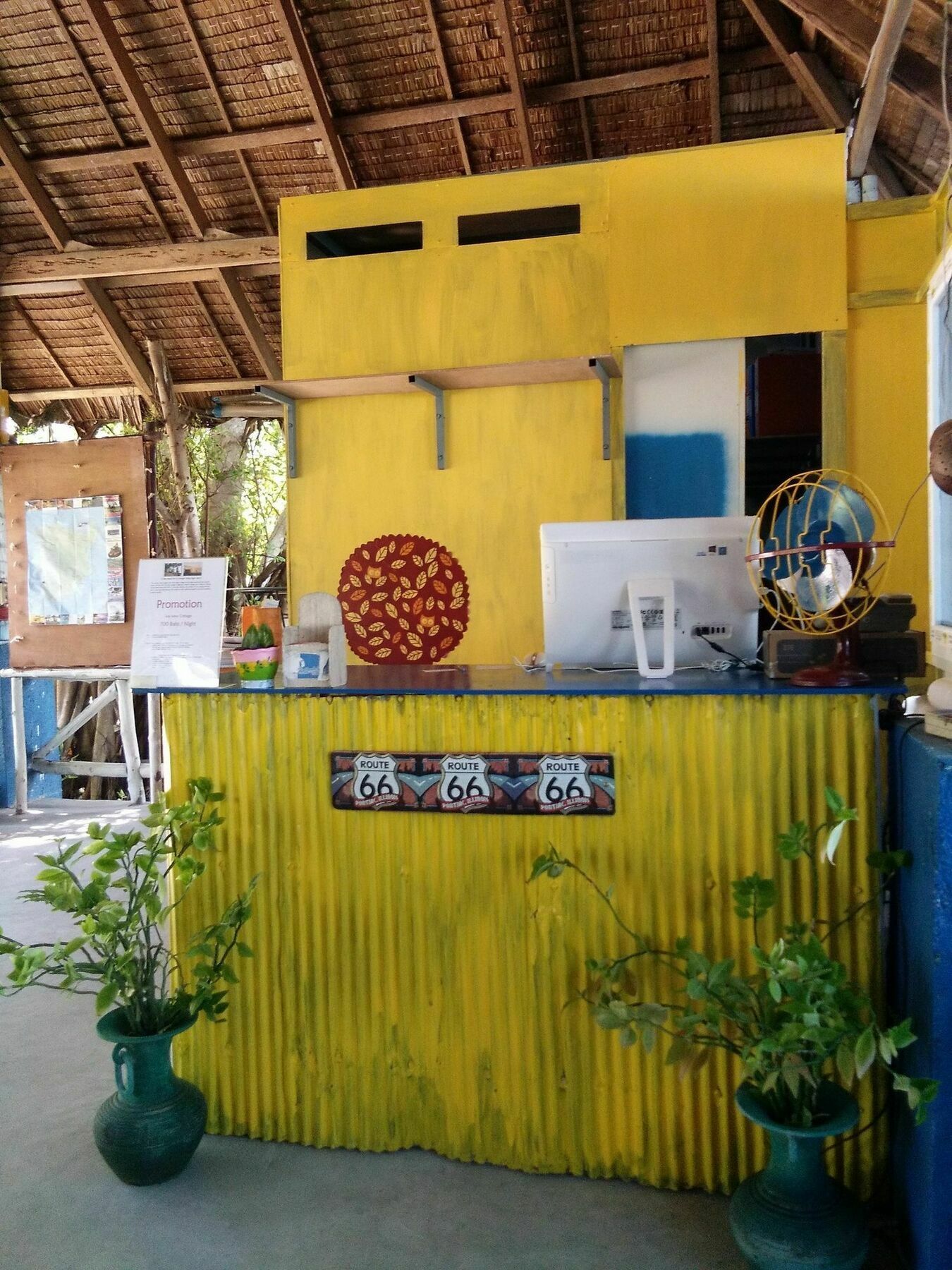 I Talay Beach Bar & Cottage Taling Ngam Екстериор снимка